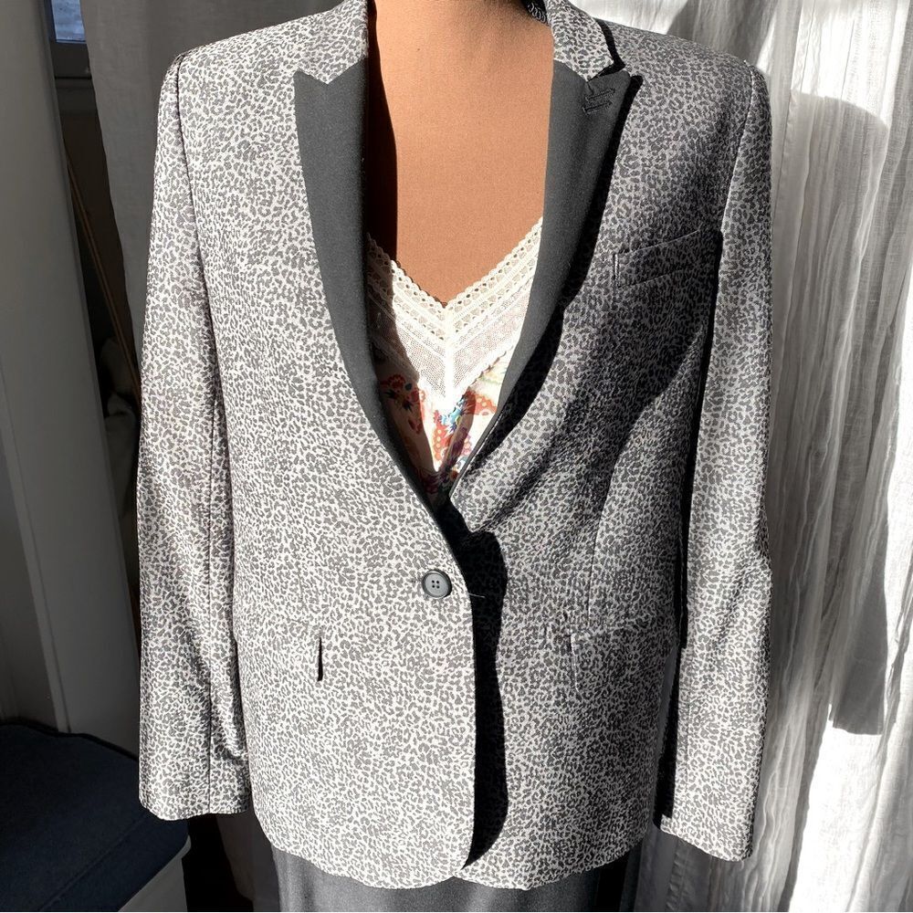 The Kooples Grey Leopard Print Tuxedo Blazer Womens Size 8‎